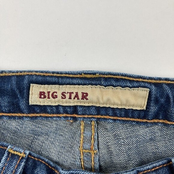Big Star Jean Shorts Womens Size 27 Blue Denim Distressed Dark Wash Discontinued - Picture 3 of 6